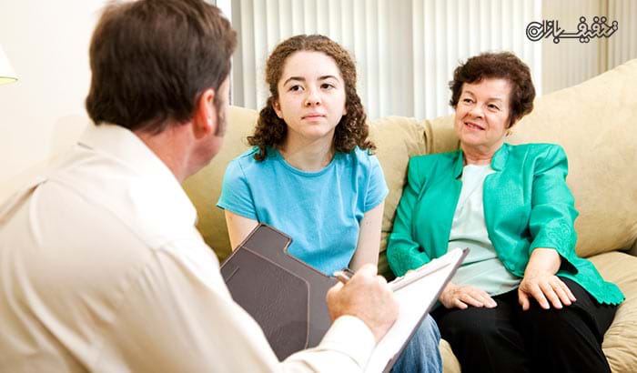 یک جلسه مشاوره خانواده و زوج درمانی در مرکز مشاوره و روان شناختی سلامت