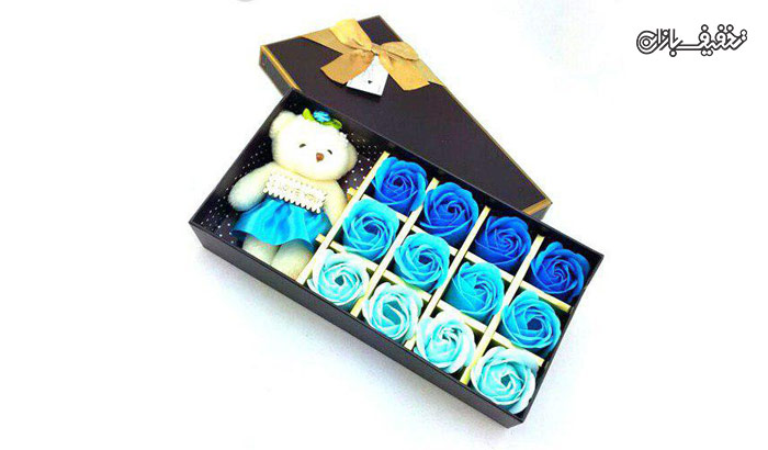 جعبه گل صابونی همراه با عروسک خرس