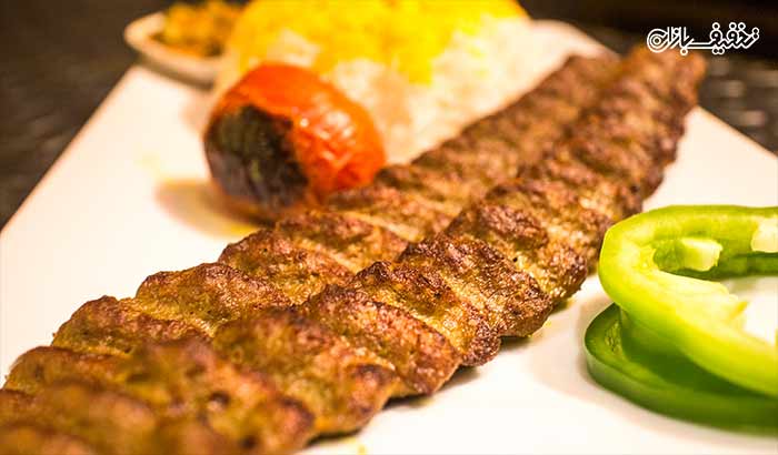 چلو کباب کوبیده ویژه در مجموعه غذای ایرانی