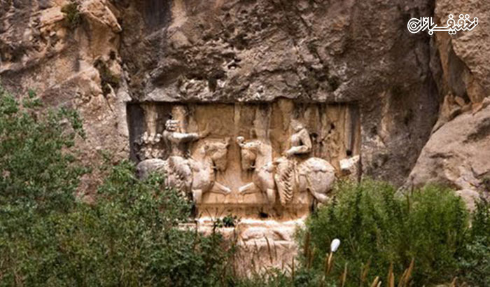 تور یک روزه مجموعه تاریخی غار شاپور و بیشاپور همراه با انجمن رویا سبز چکاوک
