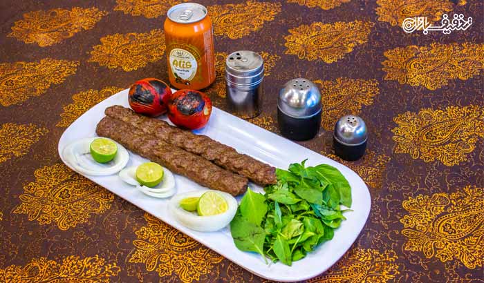 سفارش خوراک های ناب ایرانی نون و کباب هیزم