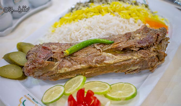 سفارش از منوی غذاهای ایرانی رستوران هتل بین الحرمین 