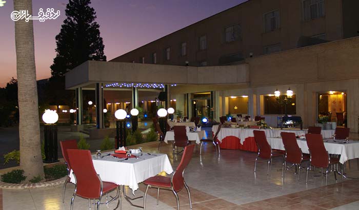 یک شب اقامت به یاد ماندنی در هتل پارک سعدی 