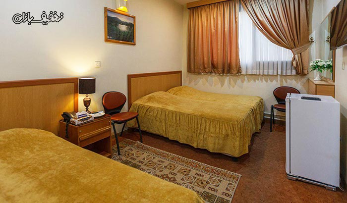 رزرو و اقامت در اتاق های هتل ساسان شیراز (دو ستاره) همراه با صبحانه رايگان به ازاي هر شب