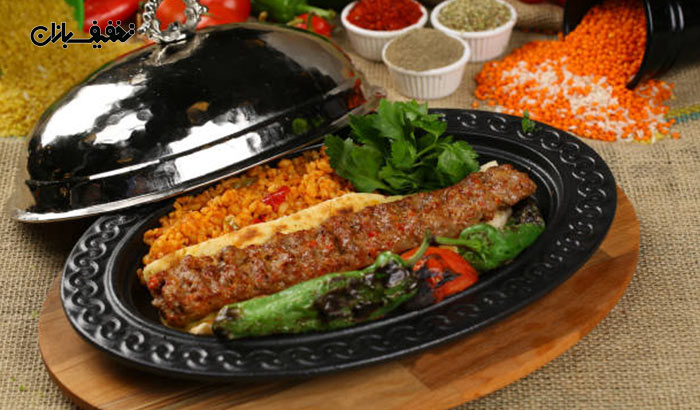 سفارش از پکیج‌های متنوع باغ رستوران بردیا شیراز 