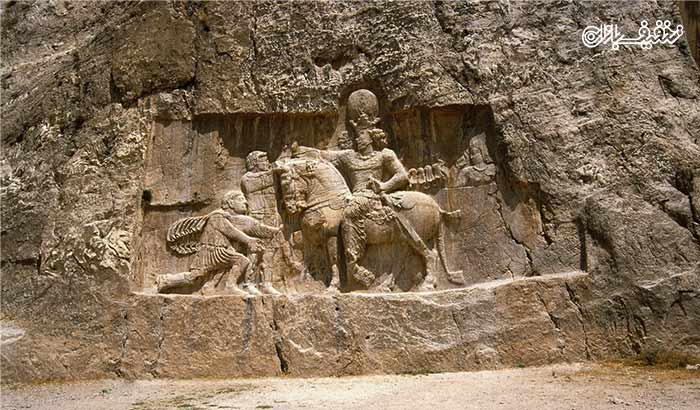 سفری به تاریخ تمدن ۴۰۰ ساله ساسانیان همراه با آژانس مسافرتی نقش رستم گشت